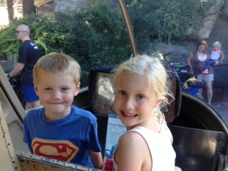 Cullen and Kate. What cute kids!
