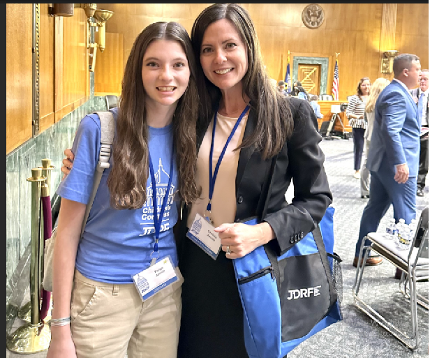 T1D Delegate Paige Jacob with proud mom Christa Jacob (King)